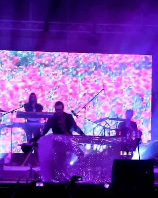 Aleks Syntek San Diego