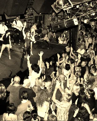 Atomic Groove Happy Hour Solana Beach