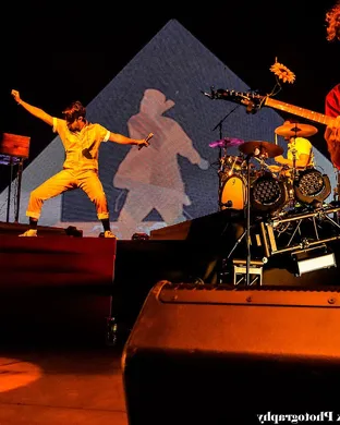 Young The Giant San Diego